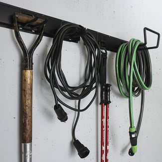 2x Gerätehalter 60x10cm mit Haken