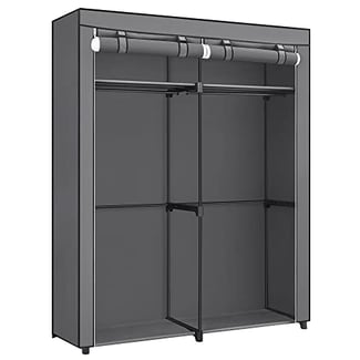 Stoffschrank mit Kleiderstangen